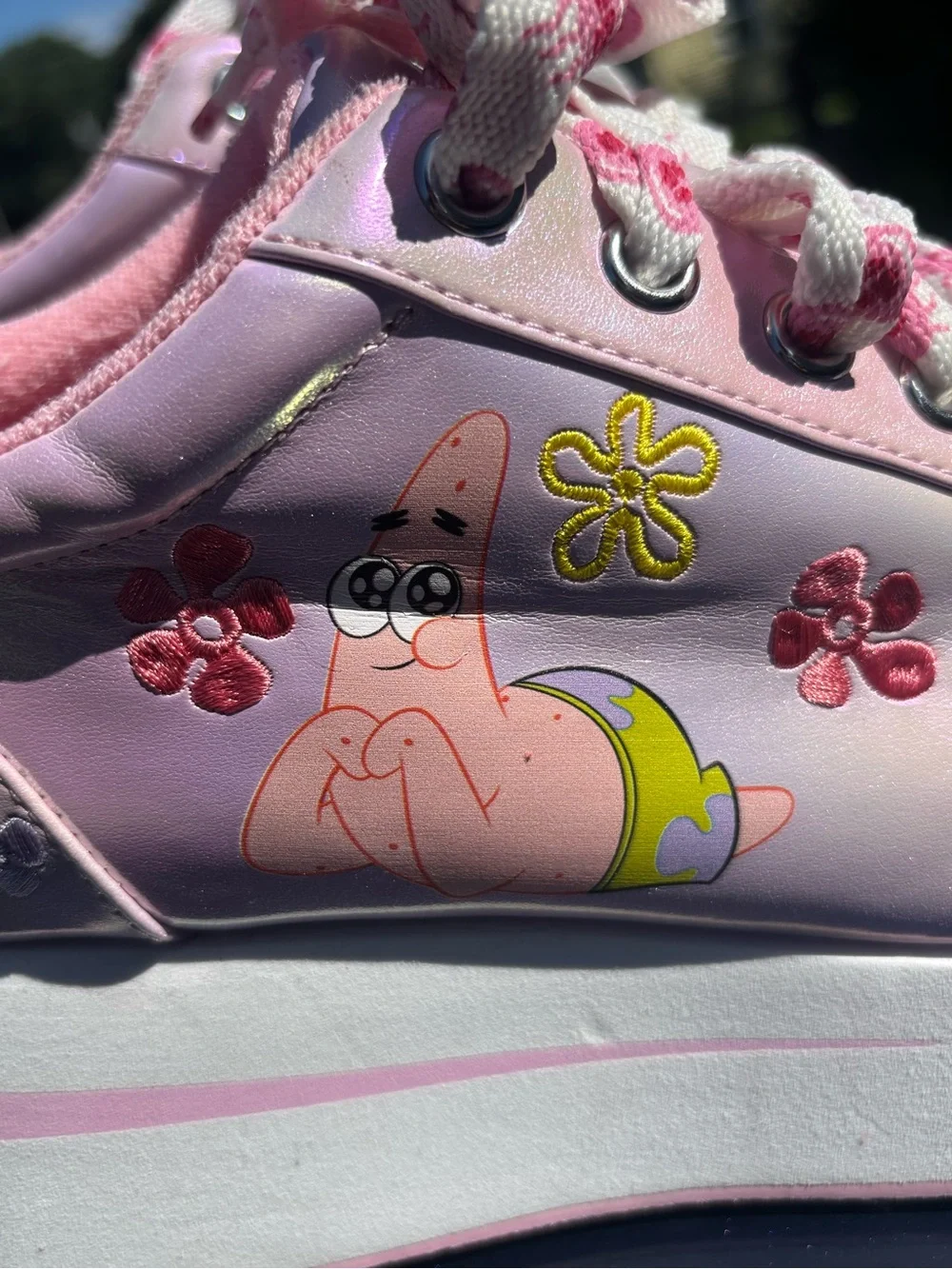 DOLLS KILL x SPONGEBOB PLATFORM SNEAKERS SZ 9 WOMEN